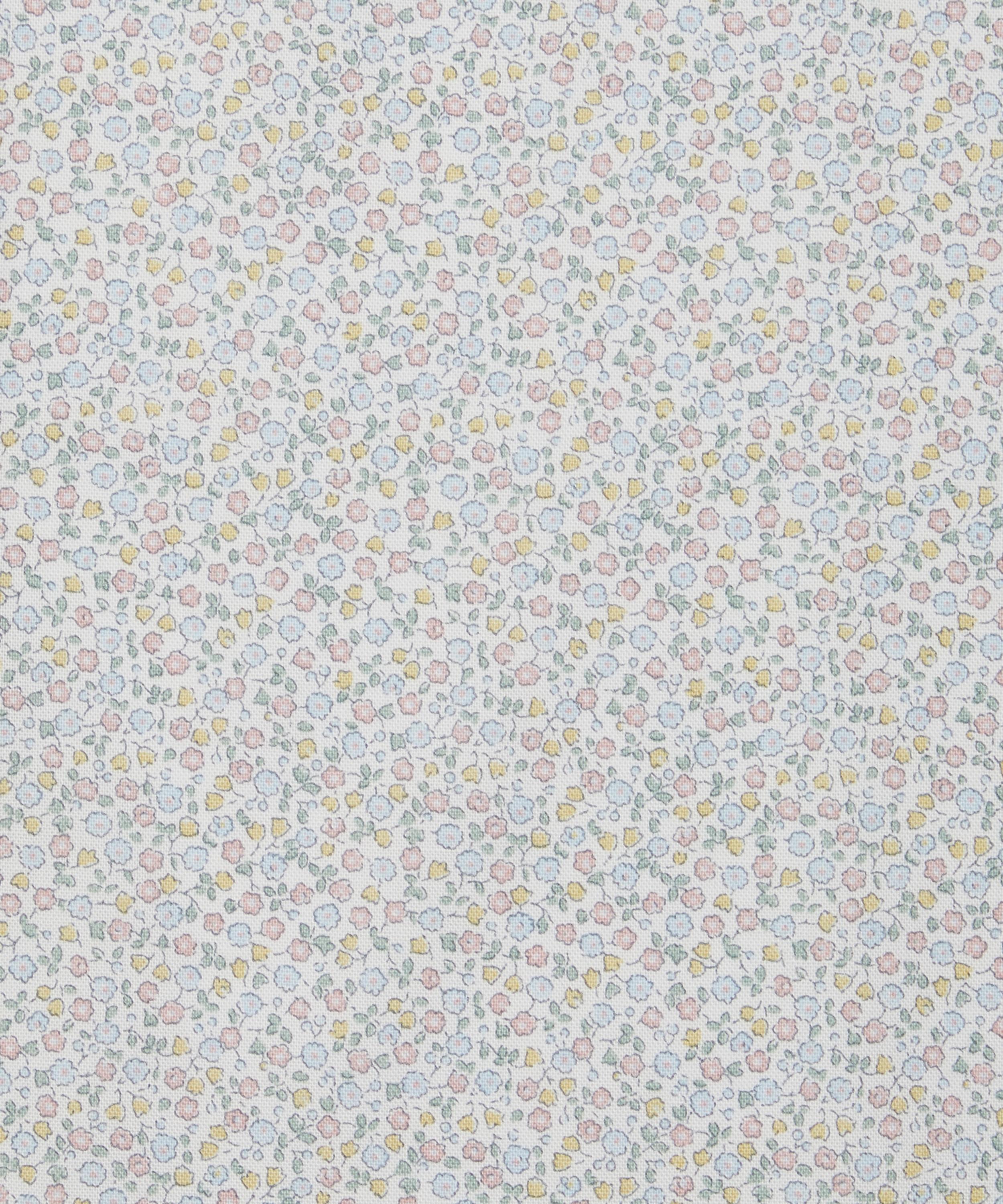 Liberty Fabrics - Suffolk Field Lasenby Quilting Cotton image number 0