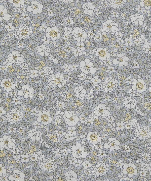 Liberty Fabrics - Arley Blossom Lasenby Quilting Cotton image number null