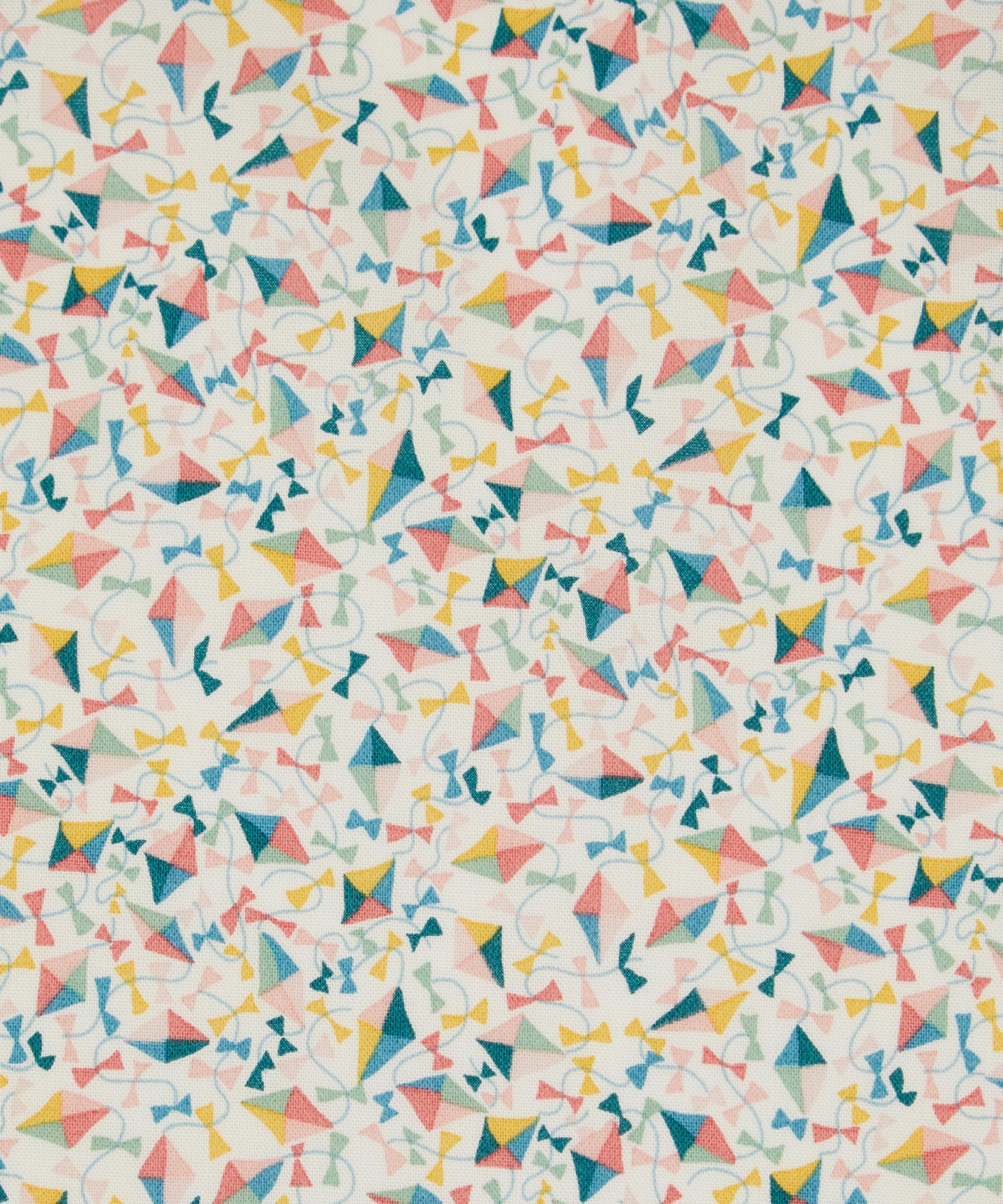 Liberty Fabrics - Kite Flight Lasenby Quilting Cotton image number 0
