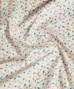 Liberty Fabrics - Kite Flight Lasenby Quilting Cotton image number 3