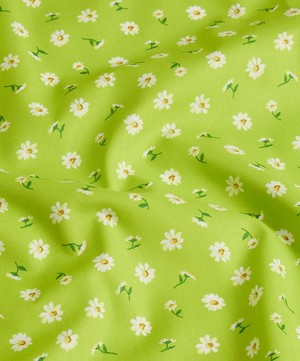 Liberty Fabrics - Dulwich Daisy Lasenby Quilting Cotton image number 4