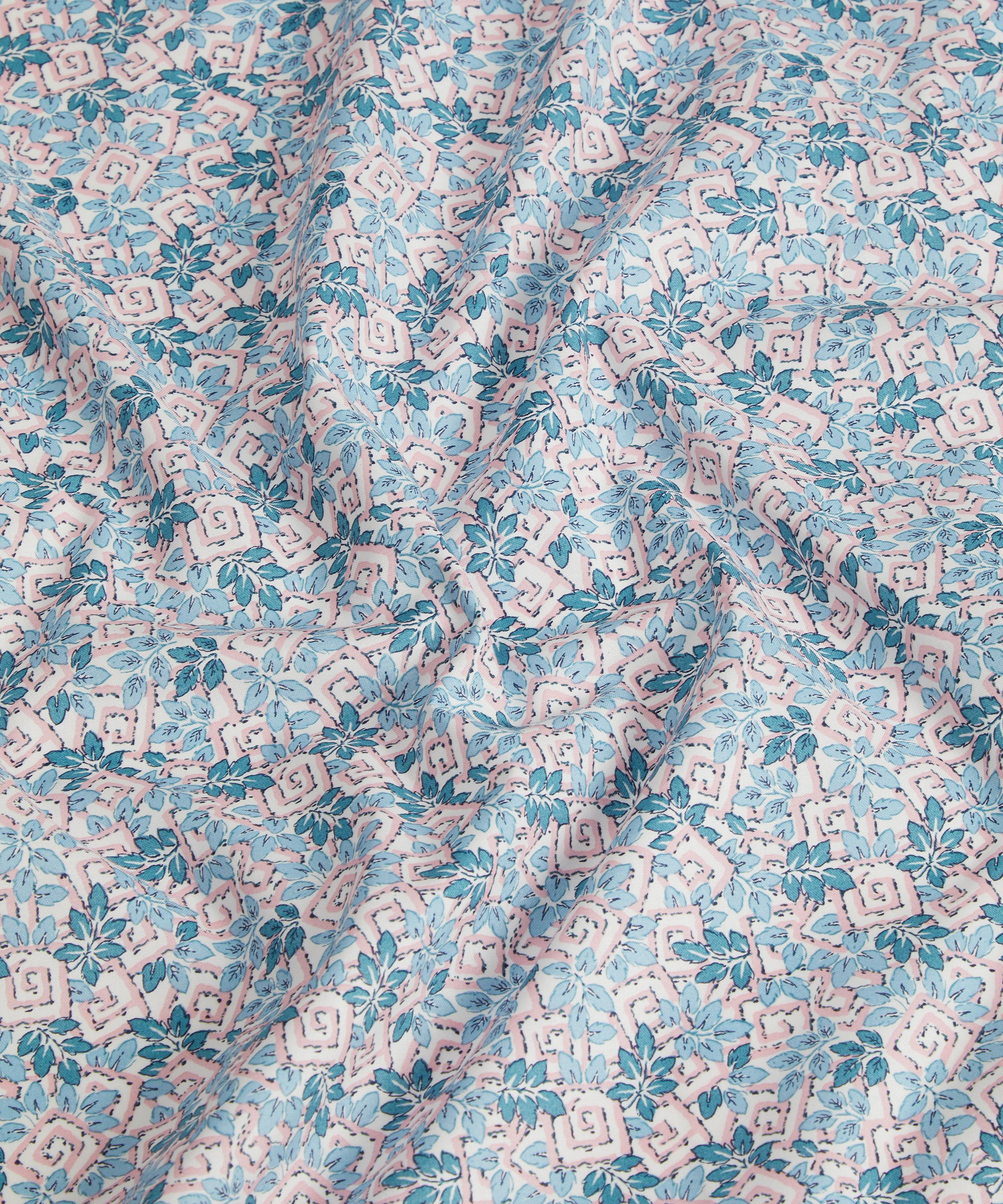 Liberty Fabrics - Coronation Gardens Lasenby Quilting Cotton image number 4