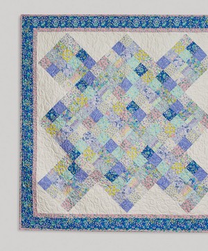 Liberty Fabrics - Kensington Confetti Lasenby Quilting Cotton image number 1
