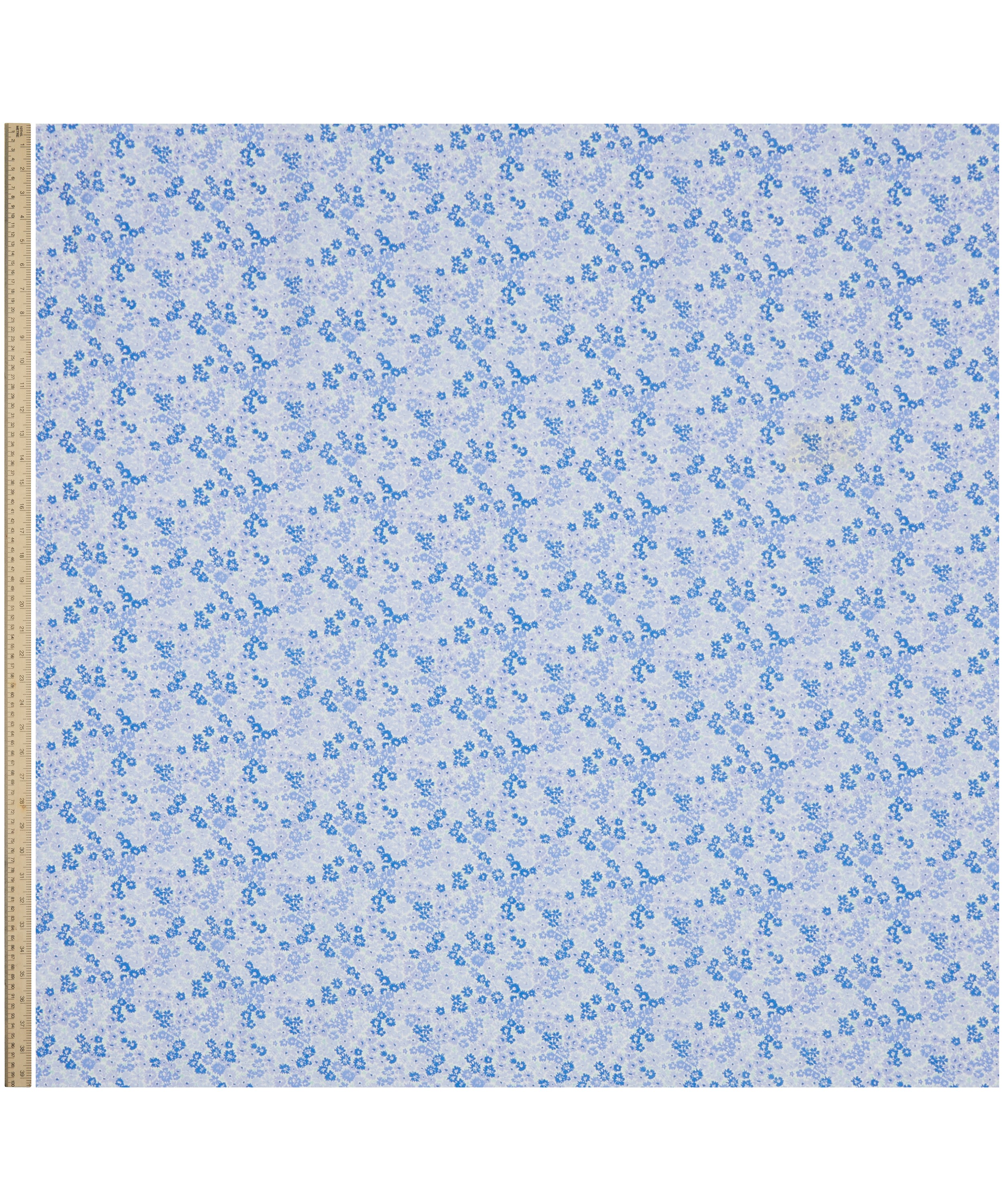 Liberty Fabrics - Kensington Confetti Lasenby Quilting Cotton image number 2