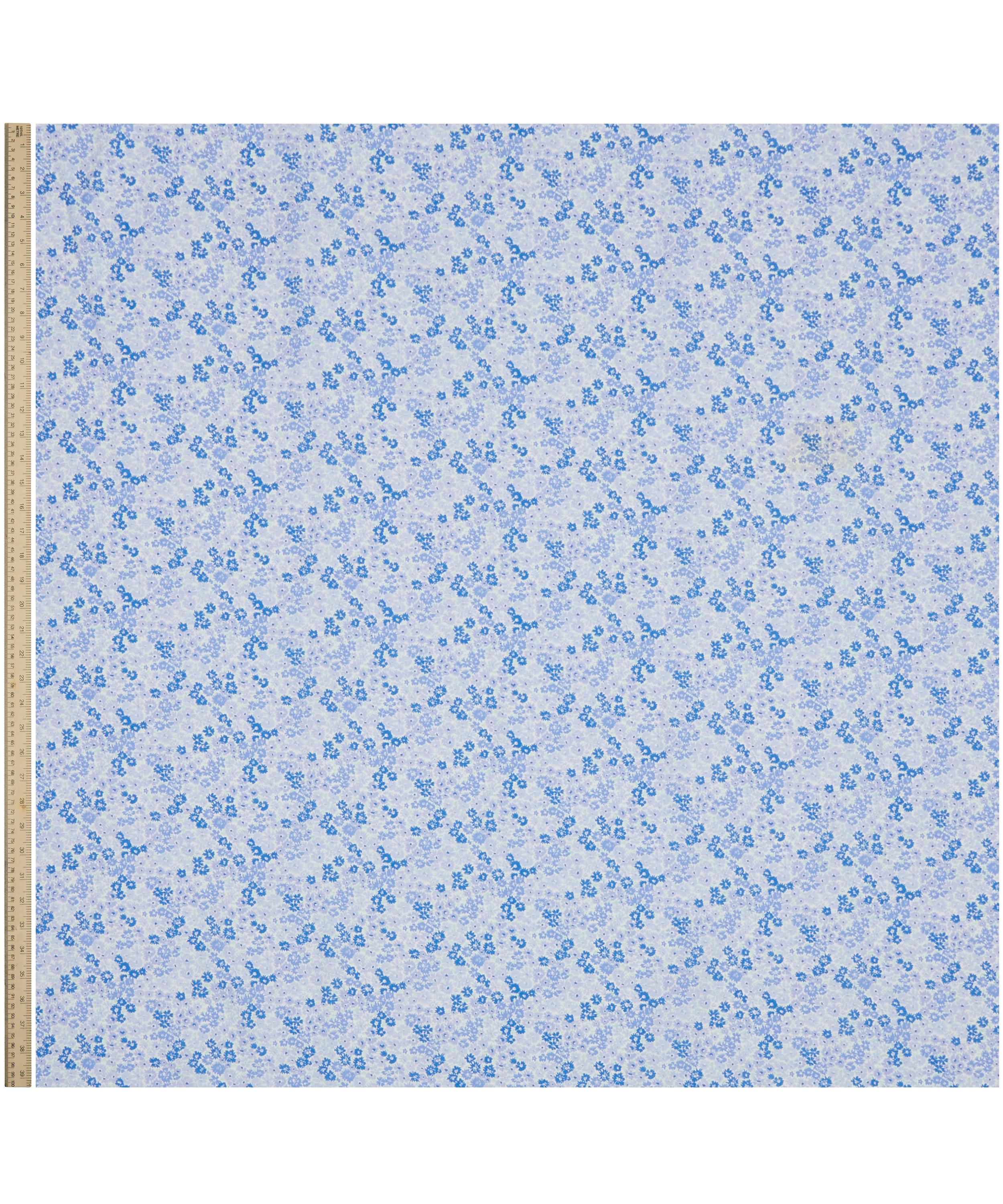 Liberty Fabrics - Kensington Confetti Lasenby Quilting Cotton image number 2