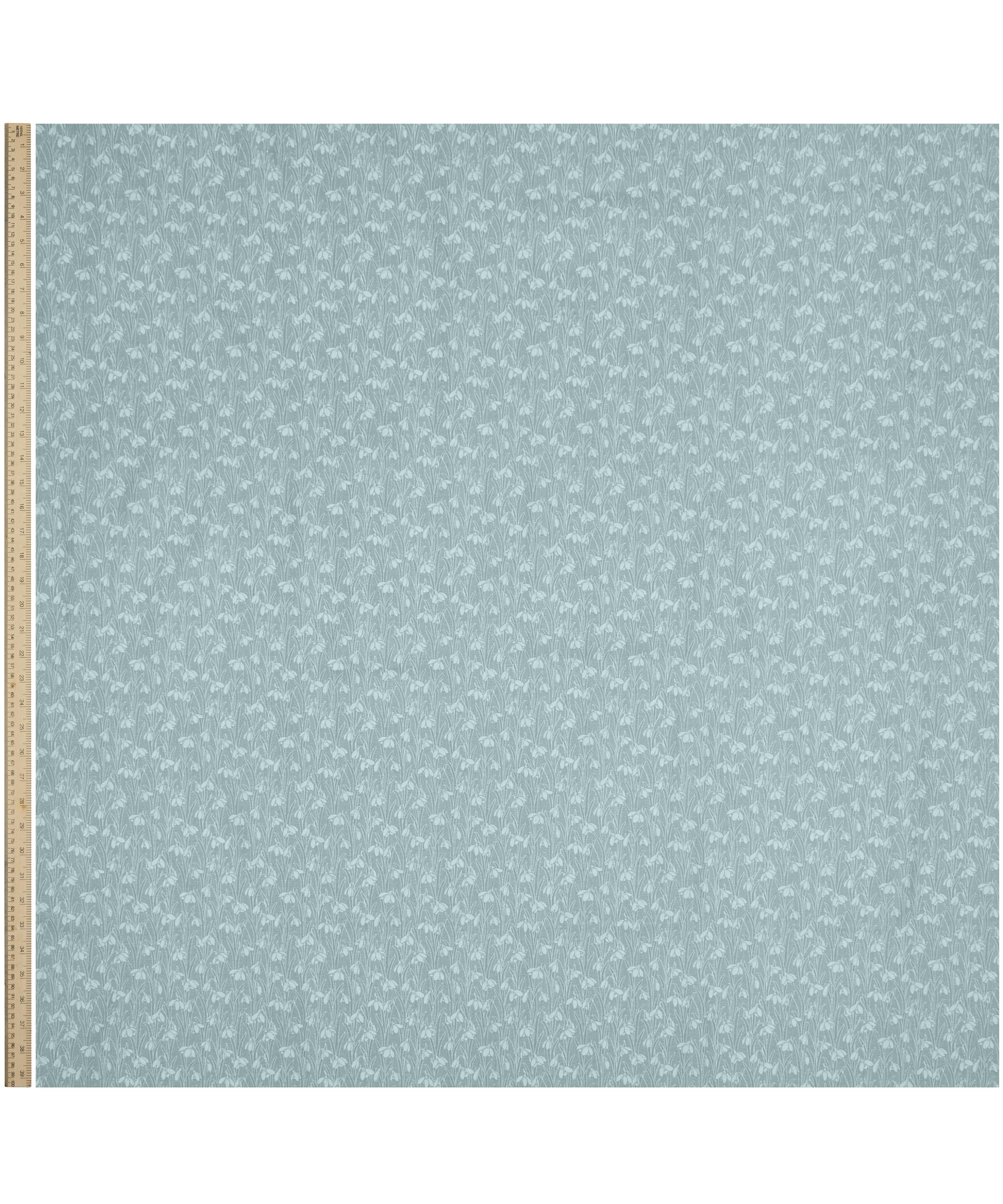 Liberty Fabrics - Polar Grey Snowdrop Spot Lasenby Quilting Cotton image number 1