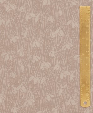 Liberty Fabrics - Blush Pink Snowdrop Spot Lasenby Quilting Cotton image number 4