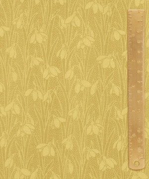 Liberty Fabrics - Beeswax Grey Snowdrop Spot Lasenby Quilting Cotton image number 4