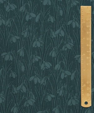 Liberty Fabrics - Indigo Delphinium Snowdrop Spot Lasenby Quilting Cotton image number 4