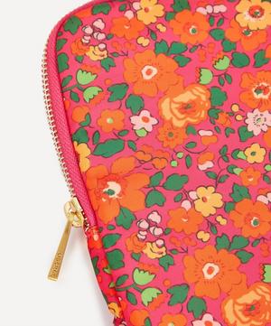 Liberty - Print With Purpose Betsy Laptop Case image number 3