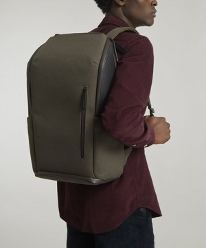 Troubadour - Pioneer Backpack Khaki image number 0