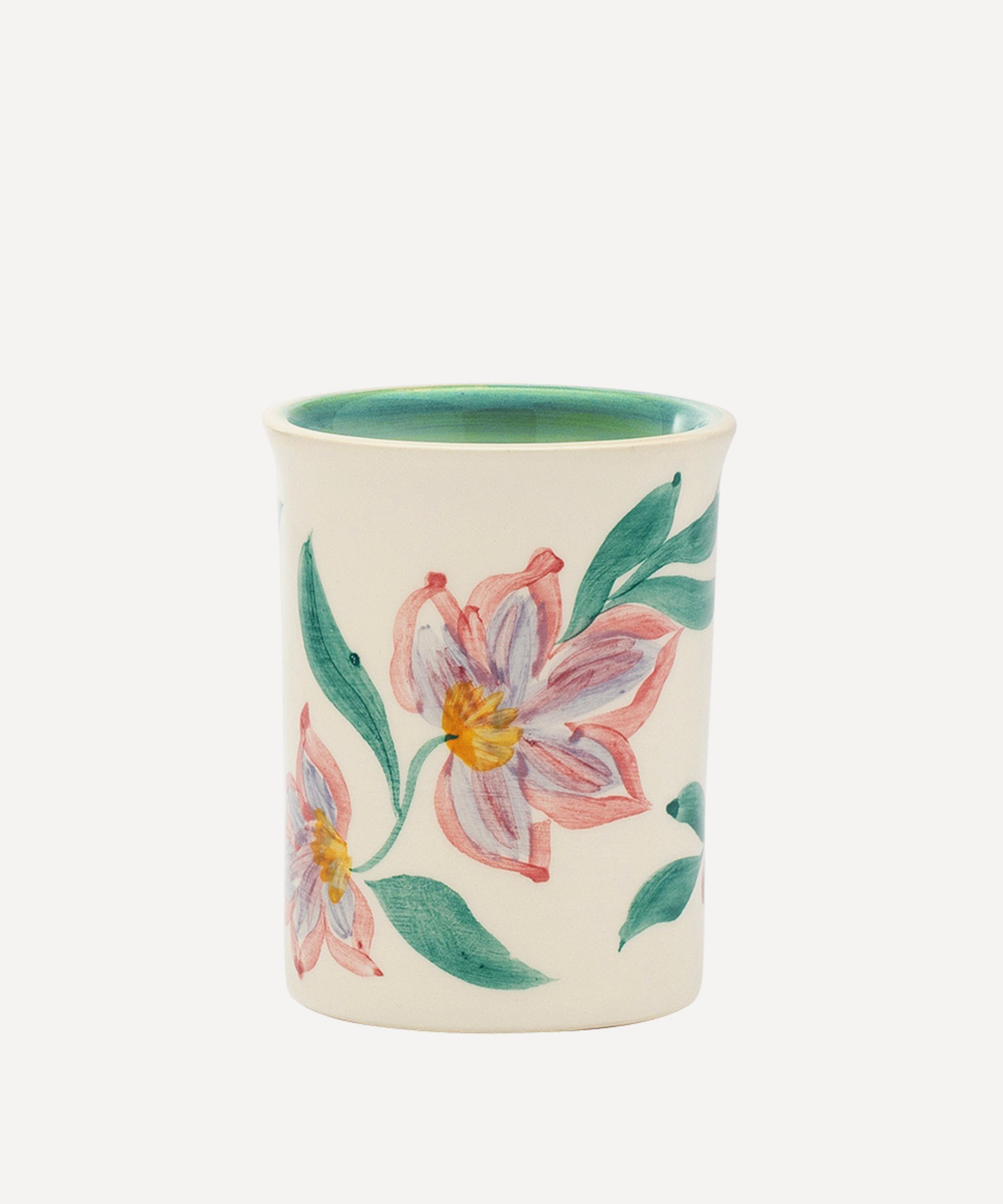 Anna + Nina - Hibiscus Ceramic Fruit Cup image number 1