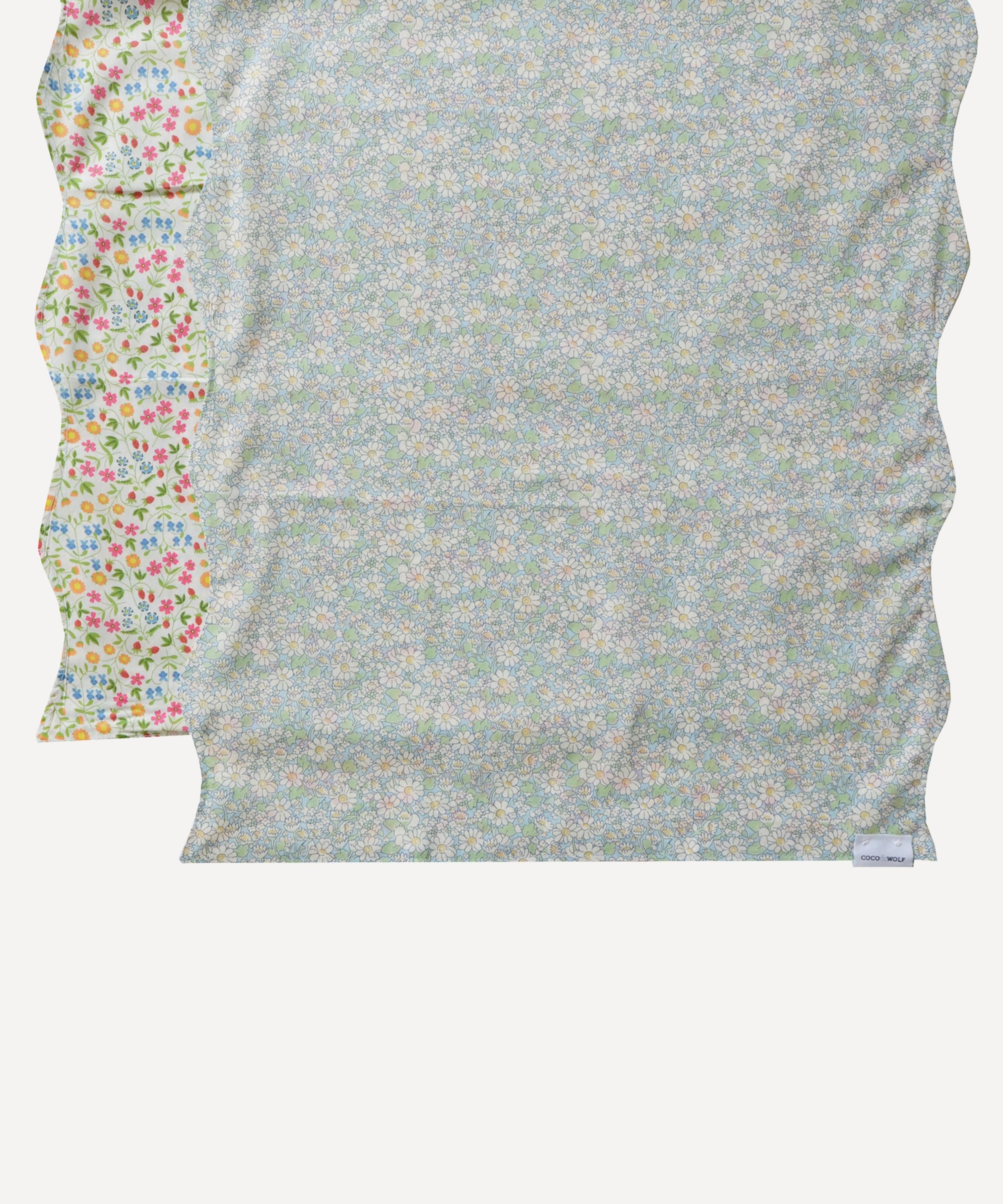 Coco & Wolf - Alice and Little Mirabelle Wavy Table Runner image number 2