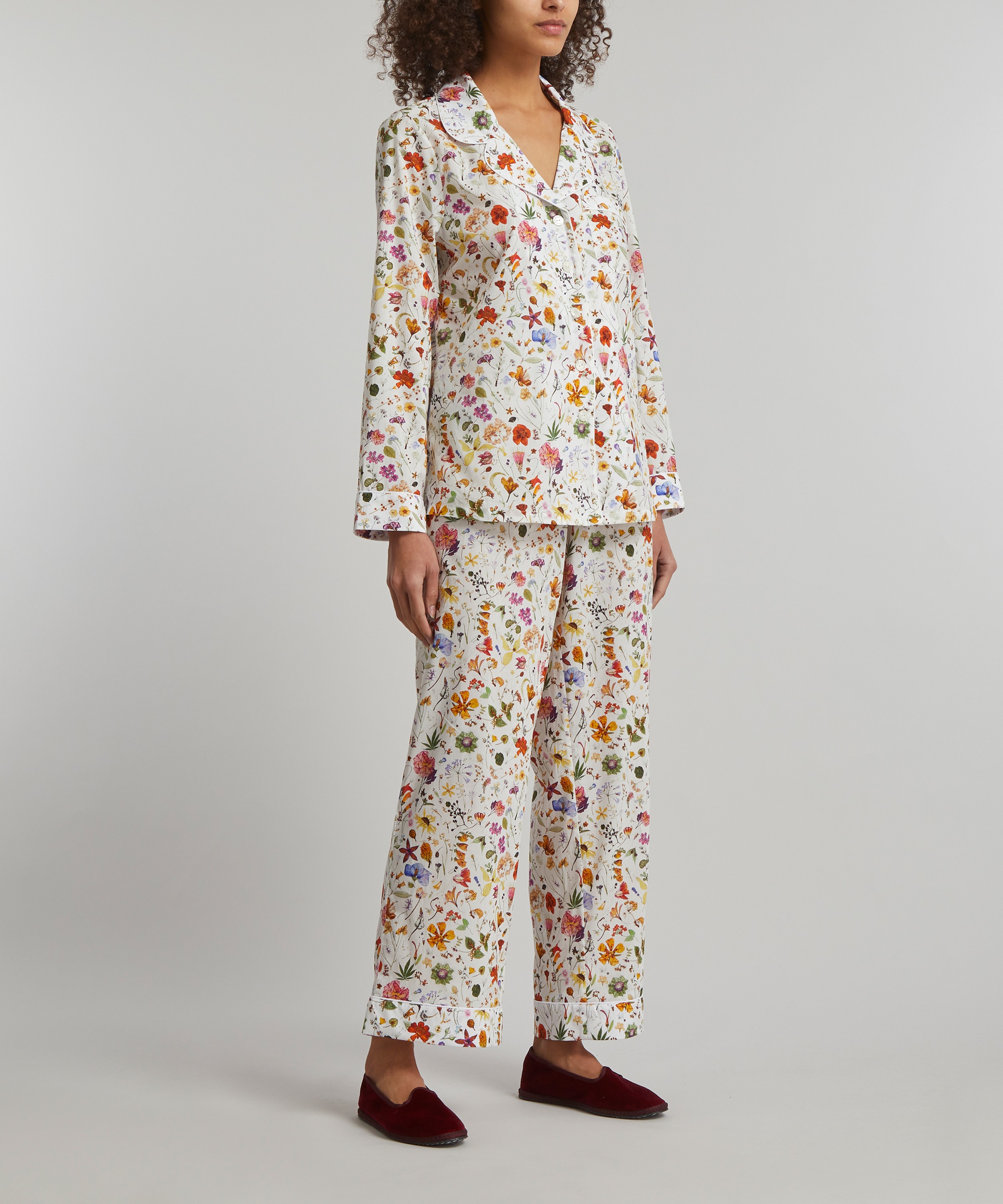 Liberty - Floral Eve Tana Lawn™ Cotton Pyjama Set image number 2