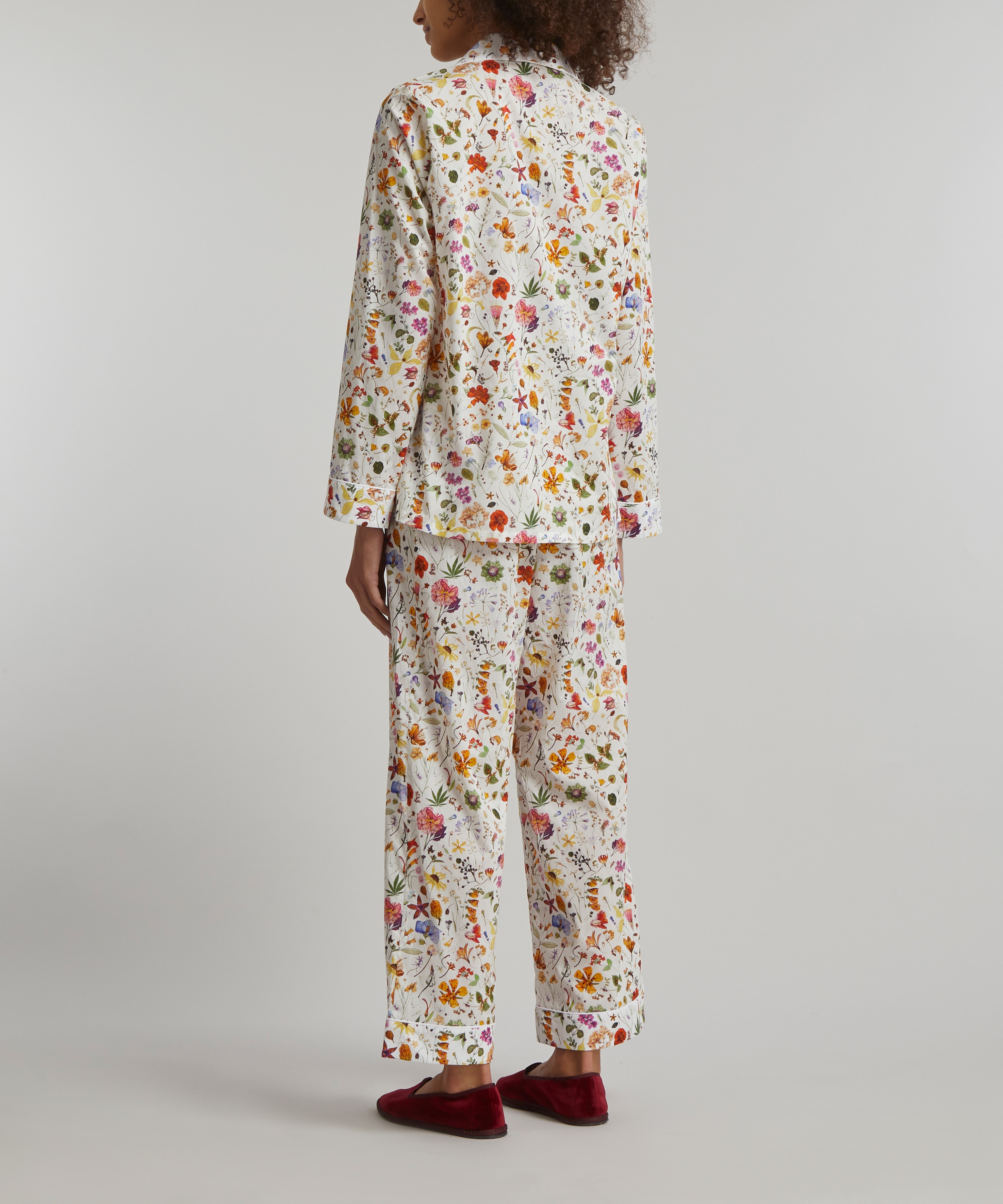 Liberty - Floral Eve Tana Lawn™ Cotton Pyjama Set image number 3
