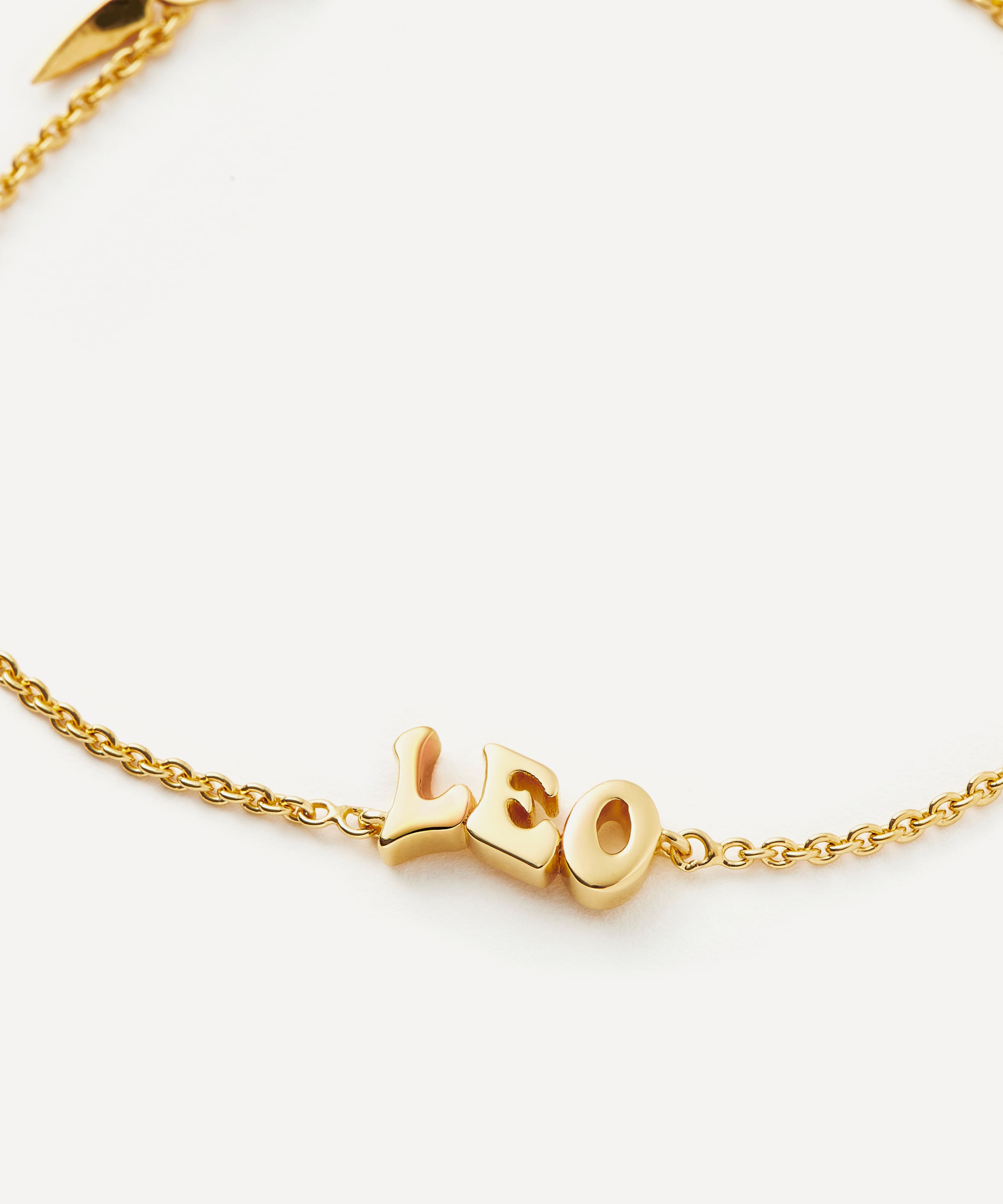 Missoma - 18ct Gold-Plated Vermeil Silver Leo Zodiac Pendant Bracelet image number 2