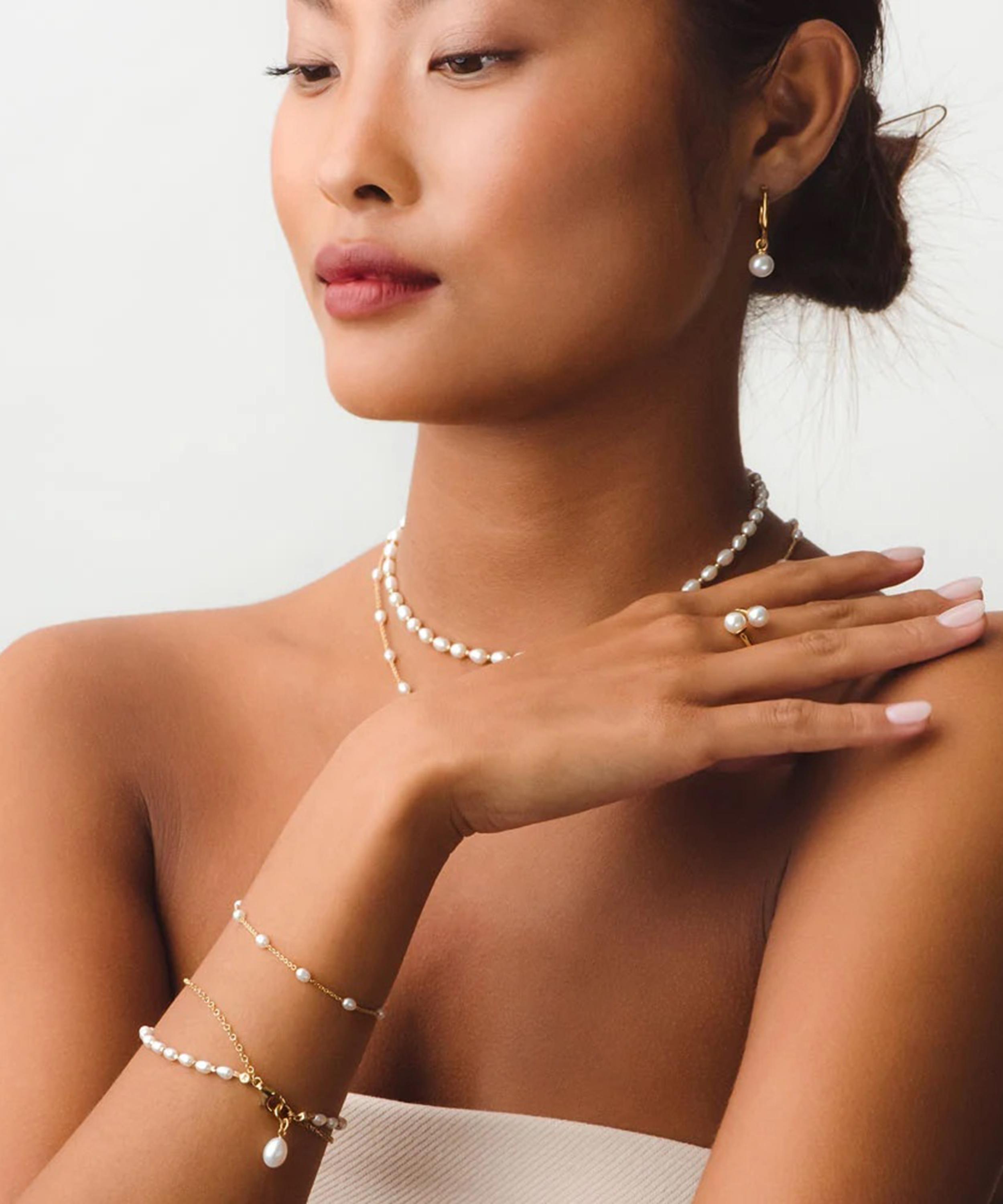 Astley Clarke - 18ct Gold-Plated Vermeil Silver Biography Double Chain and Pearl Bracelet image number 1