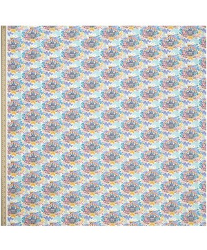 Liberty Fabrics - Tudor Dream Organic Tana Lawn™ Cotton image number 1