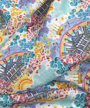 Liberty Fabrics - Tudor Dream Organic Tana Lawn™ Cotton image number 3