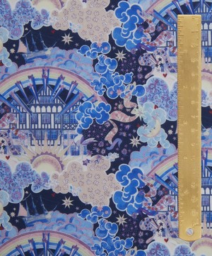 Liberty Fabrics - Tudor Dream Organic Tana Lawn™ Cotton image number 4
