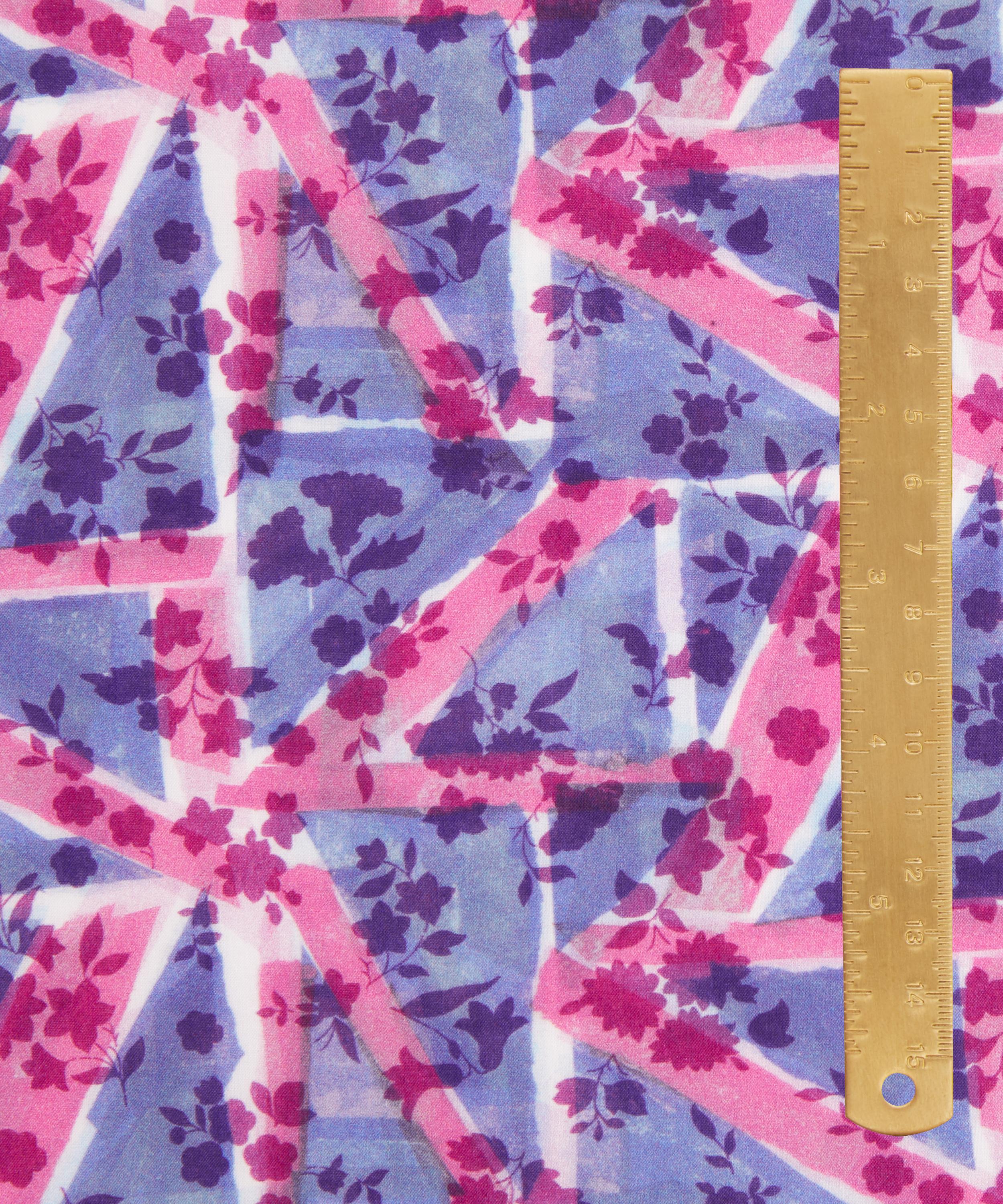 Liberty Fabrics - Floral Flag Organic Tana Lawn™ Cotton image number 4