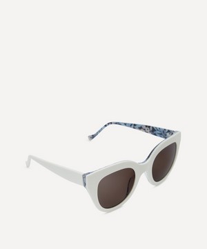 Liberty - Black With Print Oversized Sunglasses image number 2