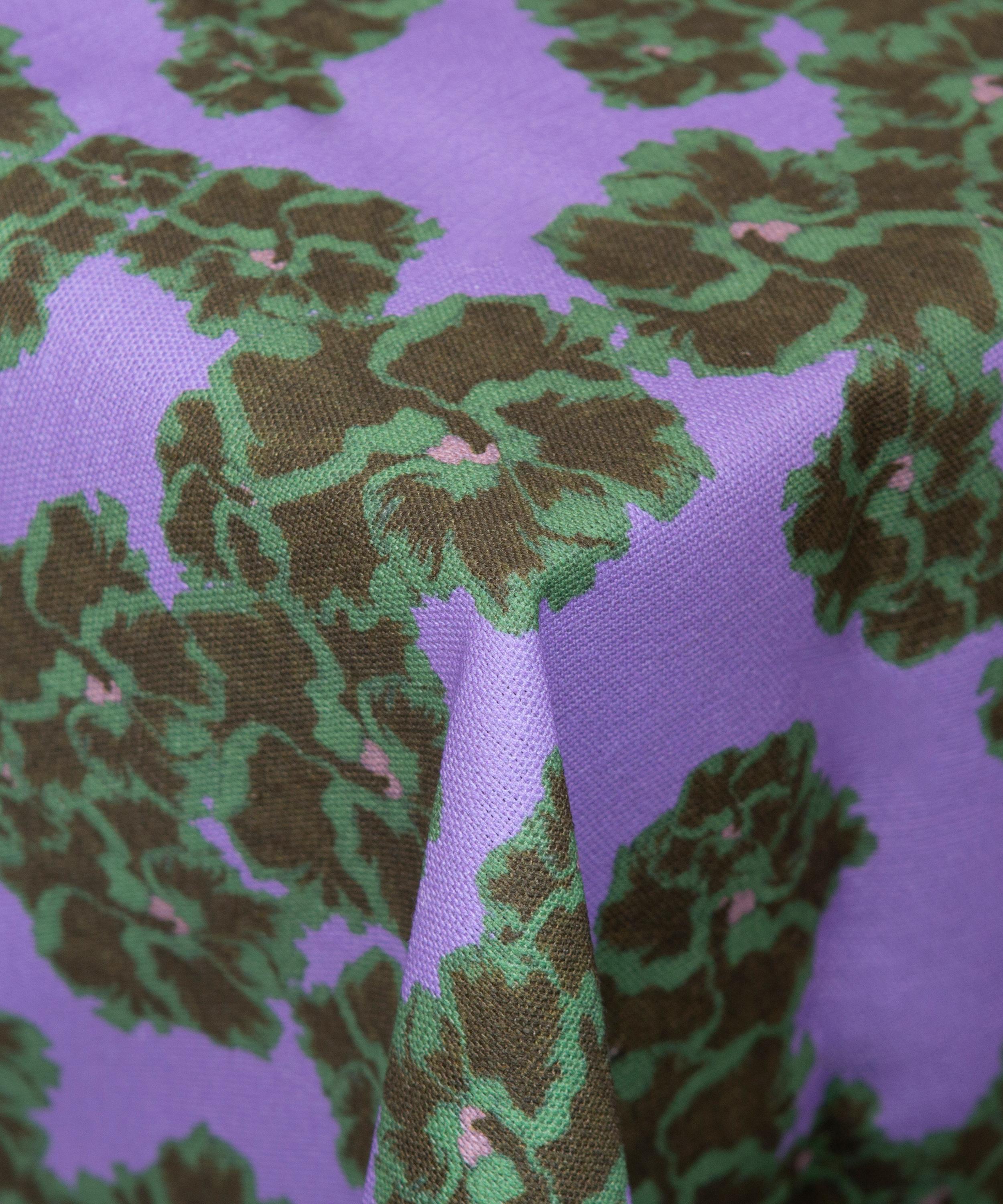 Dar Leone - Ronko Hibiscus 230x140cm Lilac Tablecloth image number 