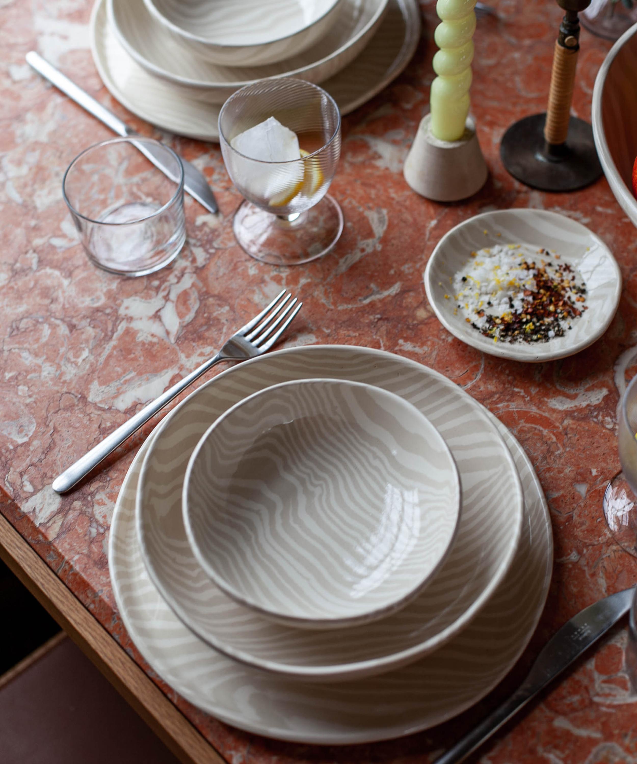Henry Holland Studio - White on White Stripe Small Bowl image number 1