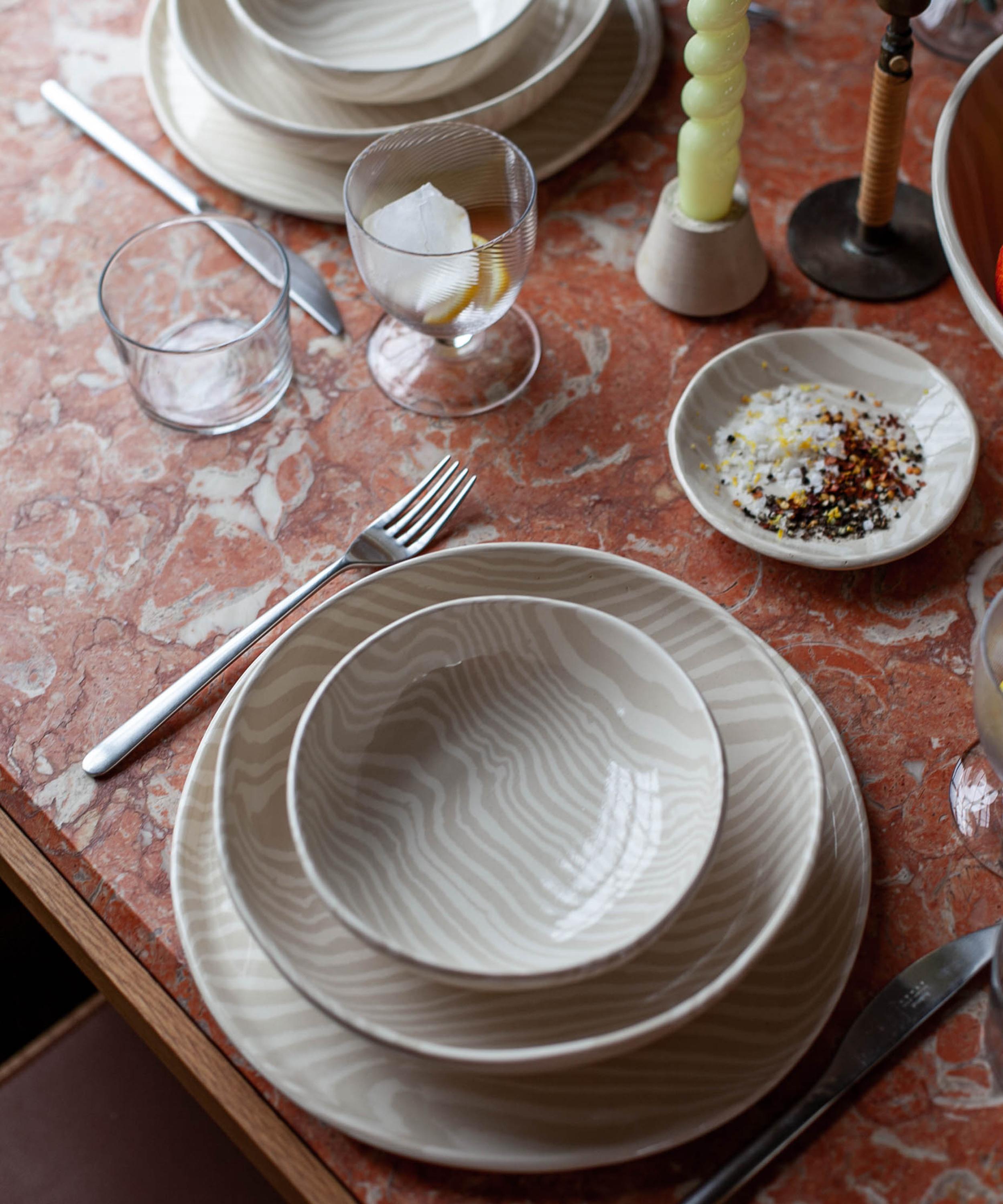 Henry Holland Studio - White on White Stripe Pasta Bowl image number 3