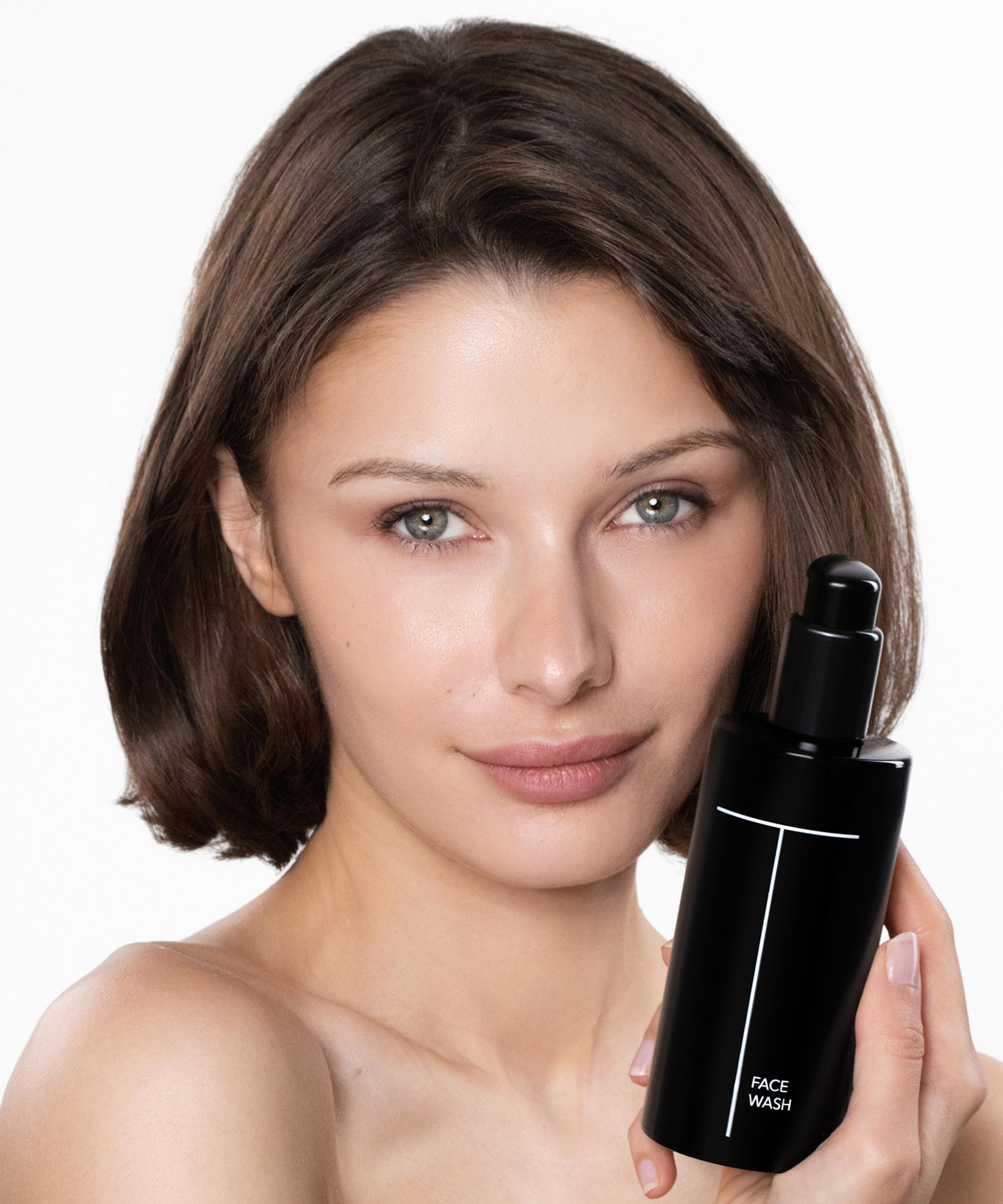 Trish McEvoy - Instant Solutions Face Wash 175g image number 2