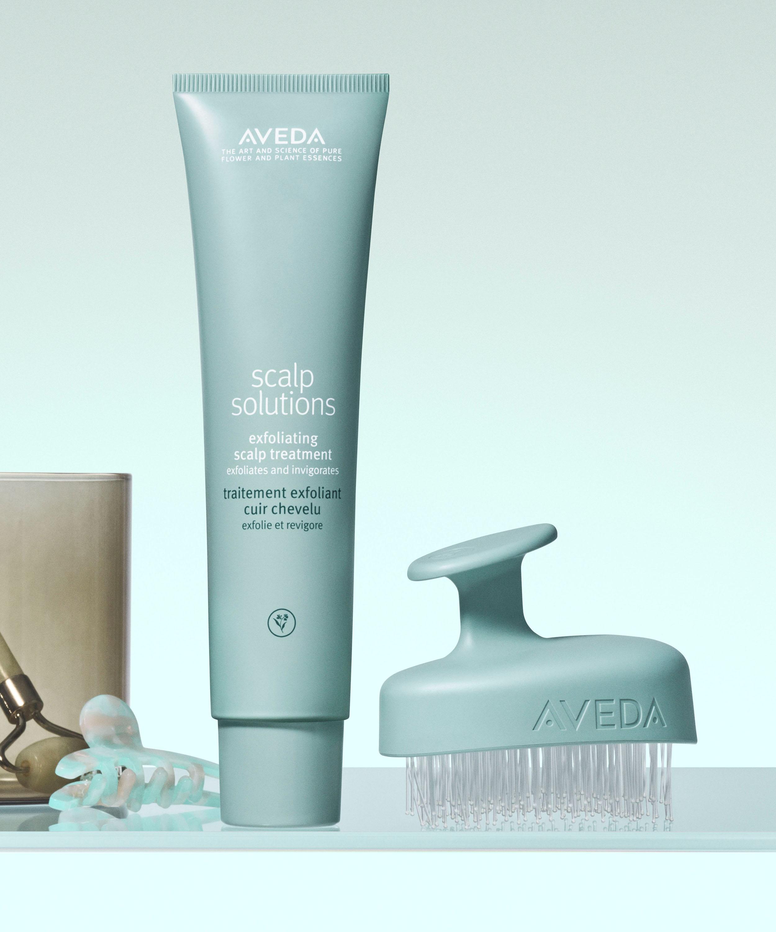 Aveda - Scalp Solutions Stimulating Scalp Massager image number 3