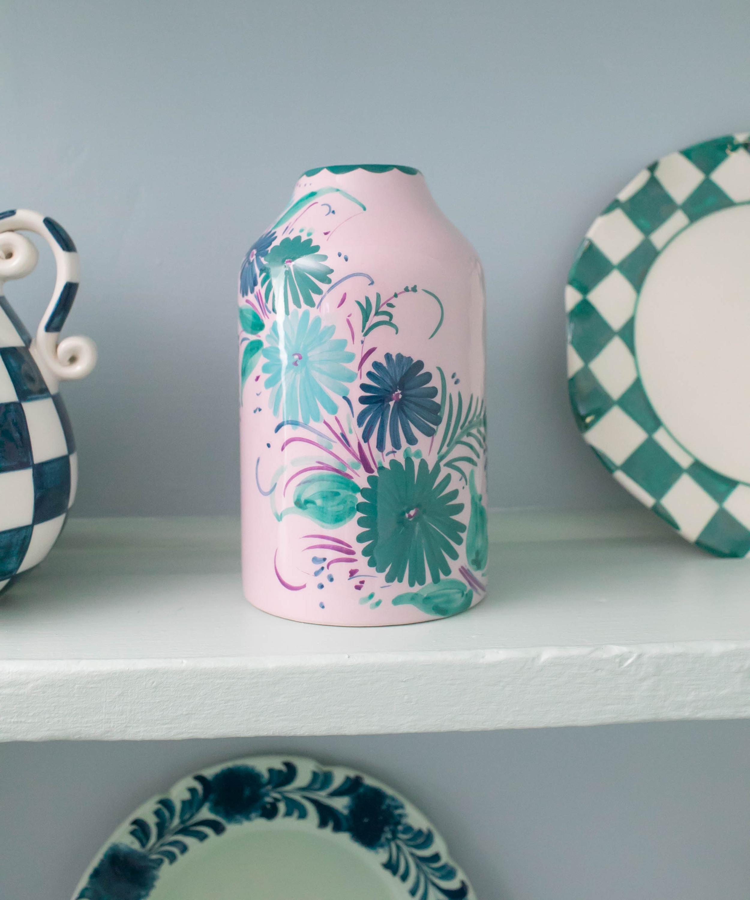 Vaisselle - Genie in a Bottle Pink Deco Vase image number 2
