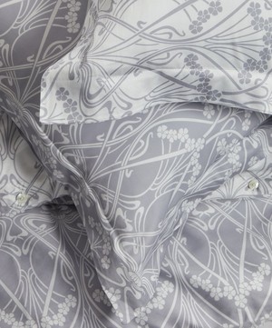 Liberty - Ianthe Cotton Sateen Standard Pillowcase image number 3