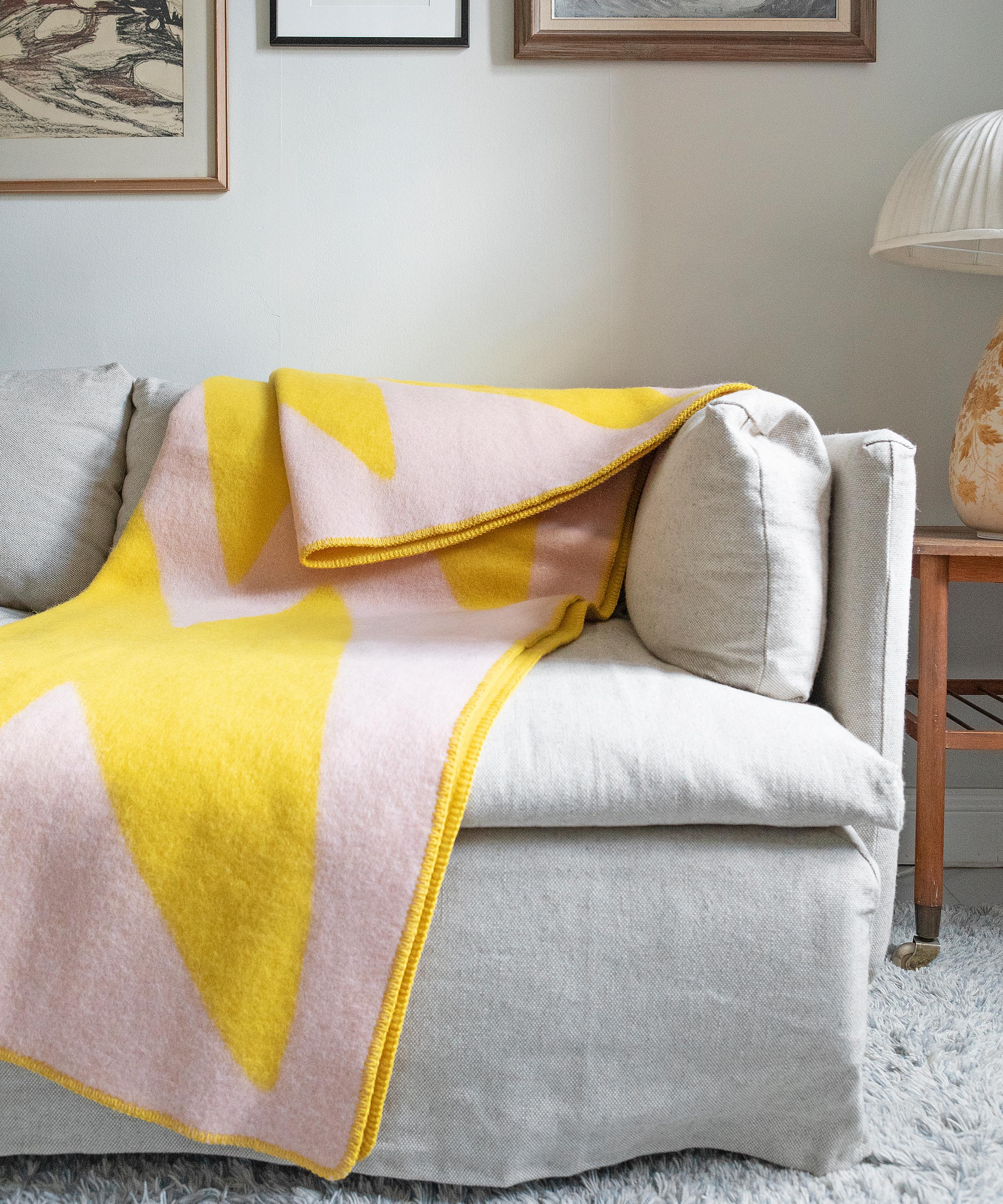 Brita Sweden - Flash Lemon Wool Blanket image number 1