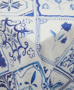 Summerill & Bishop - Azulejos Midnight Blue Linen Tablecloth image number 2
