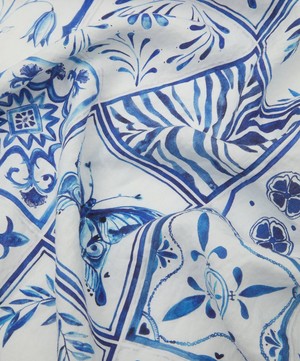 Summerill & Bishop - Azulejos Midnight Blue Linen Tablecloth image number 3