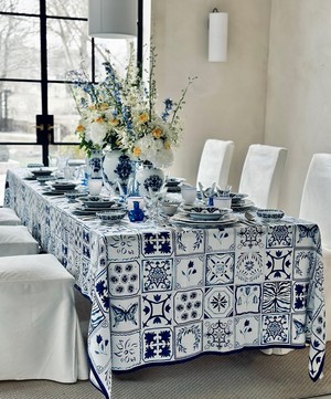 Summerill & Bishop - Azulejos Midnight Blue Linen Tablecloth image number 5