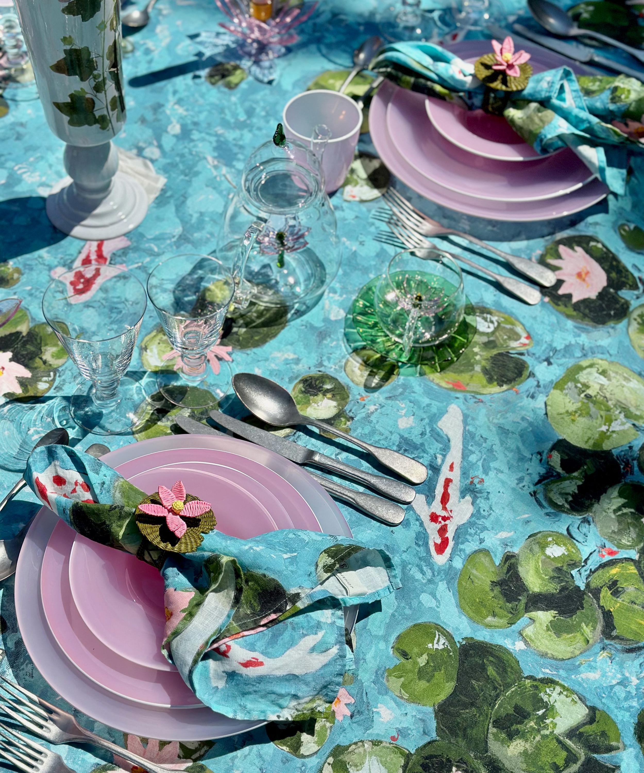 Summerill & Bishop - Waterlily Linen Napkin Set of Two image number 1
