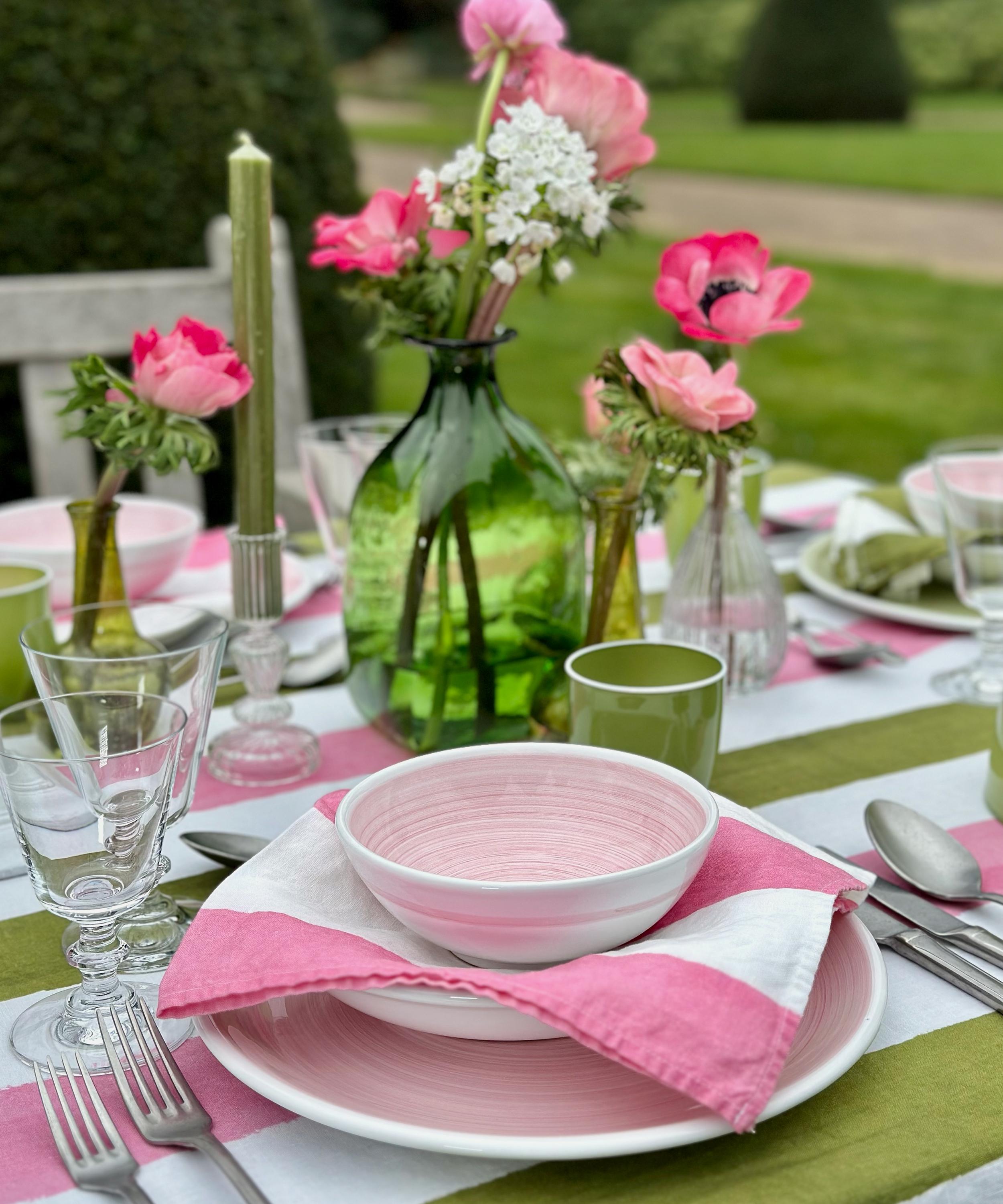 Stripe Linen Tablecloth in White & Green – Summerill & Bishop