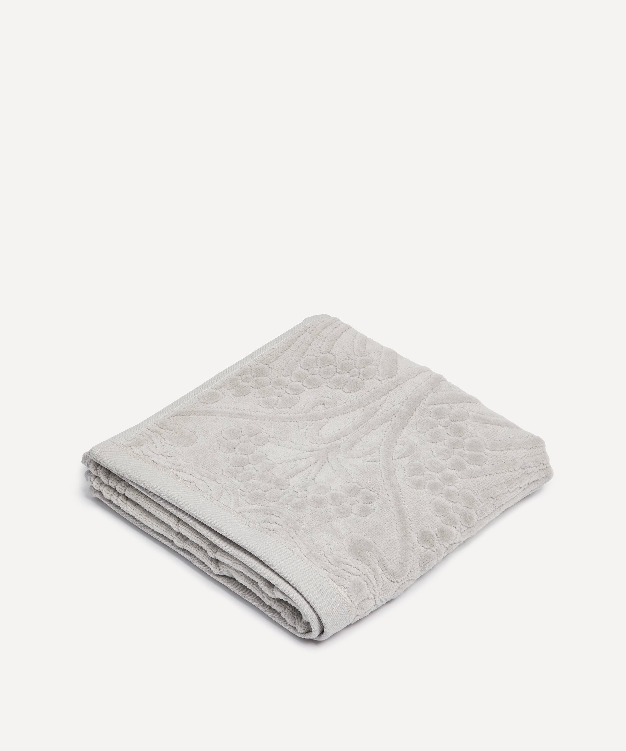 Liberty Ianthe Hand Towel 50x90cm | Liberty