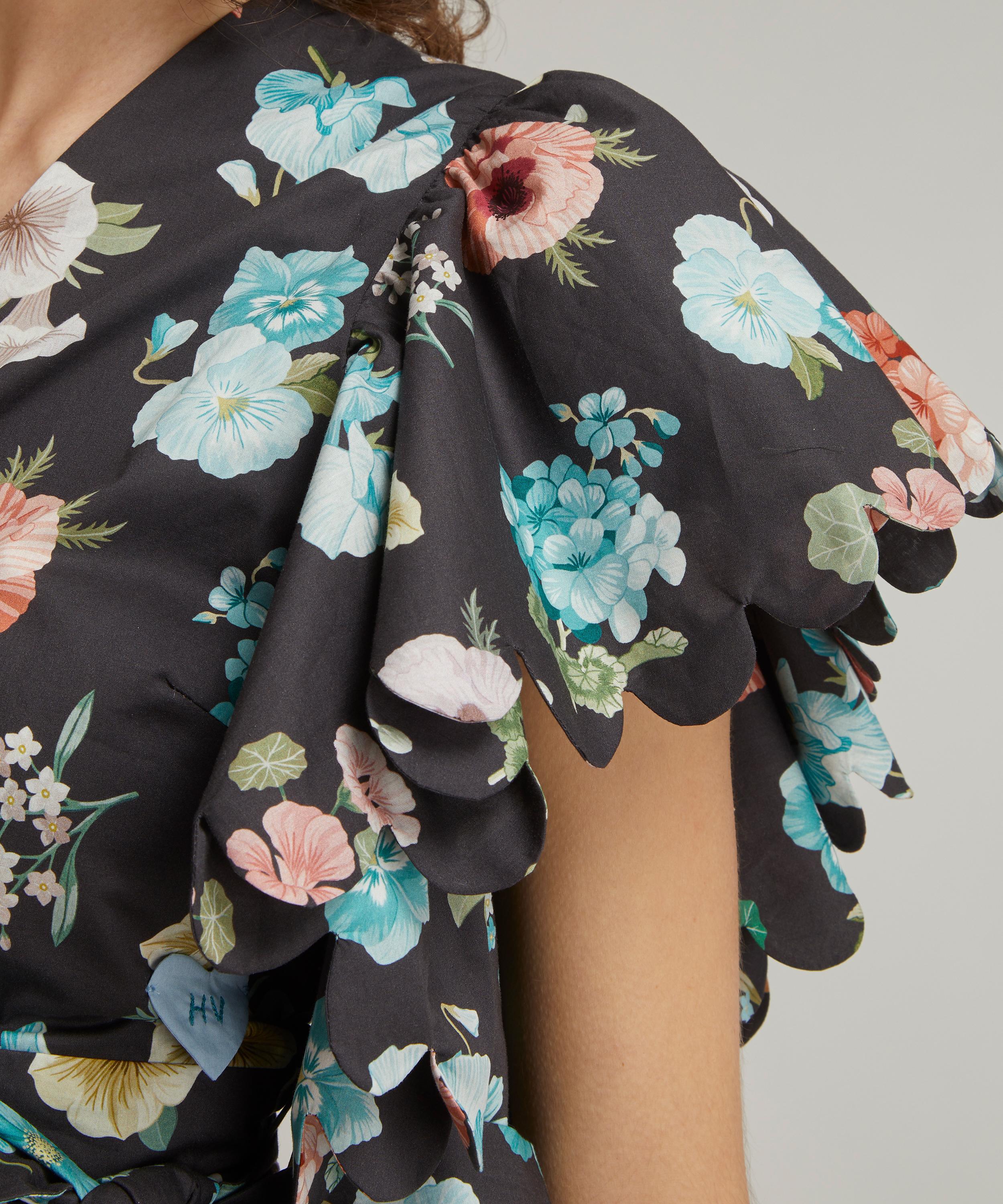 Horror Vacui - Arianna Mrs Gardener Tana Lawn™ Cotton Crop-Top image number 4