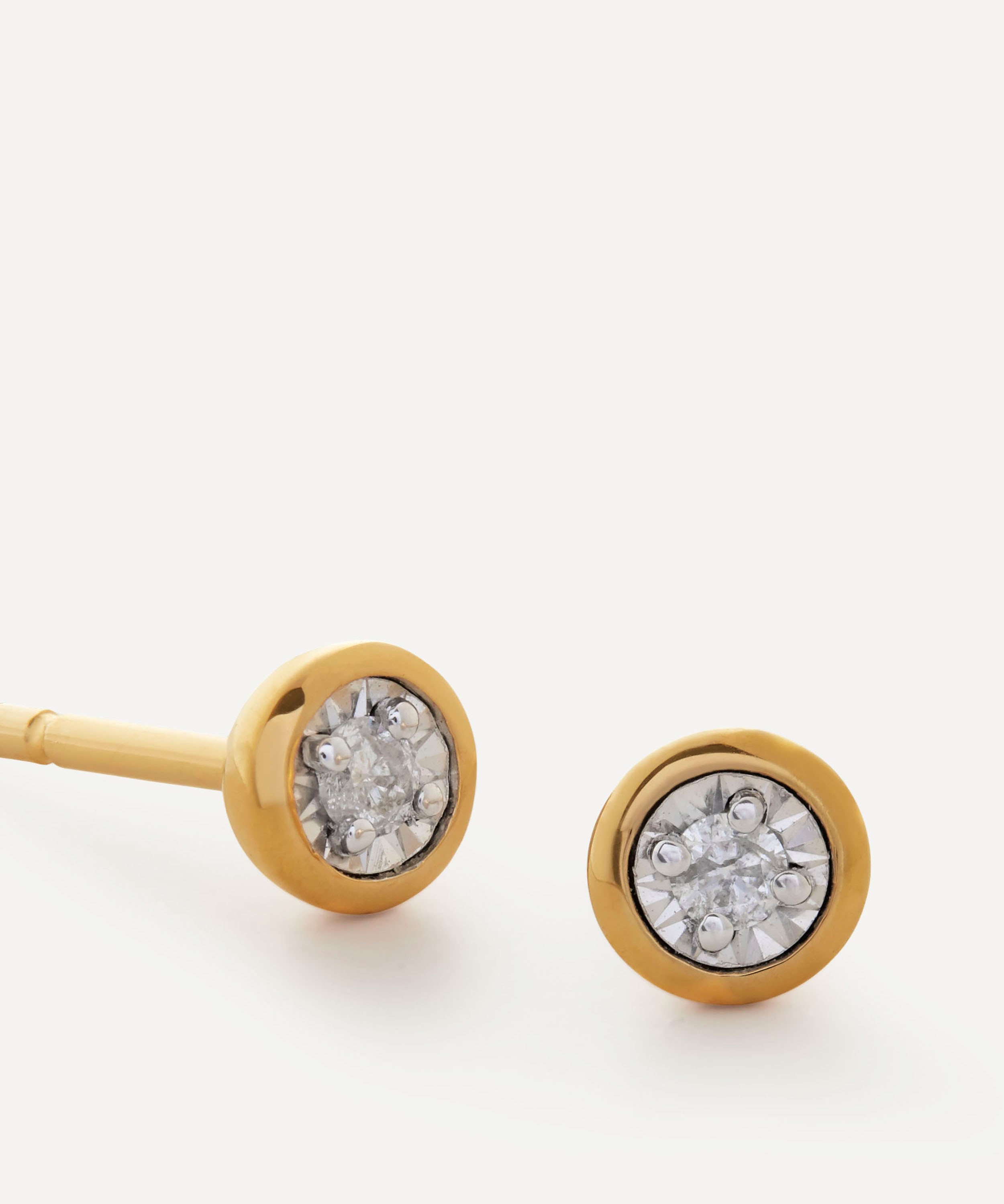 Monica Vinader - 18ct Gold Plated Vermeil Sterling Silver Diamond Essential Small Stud Earrings image number 0