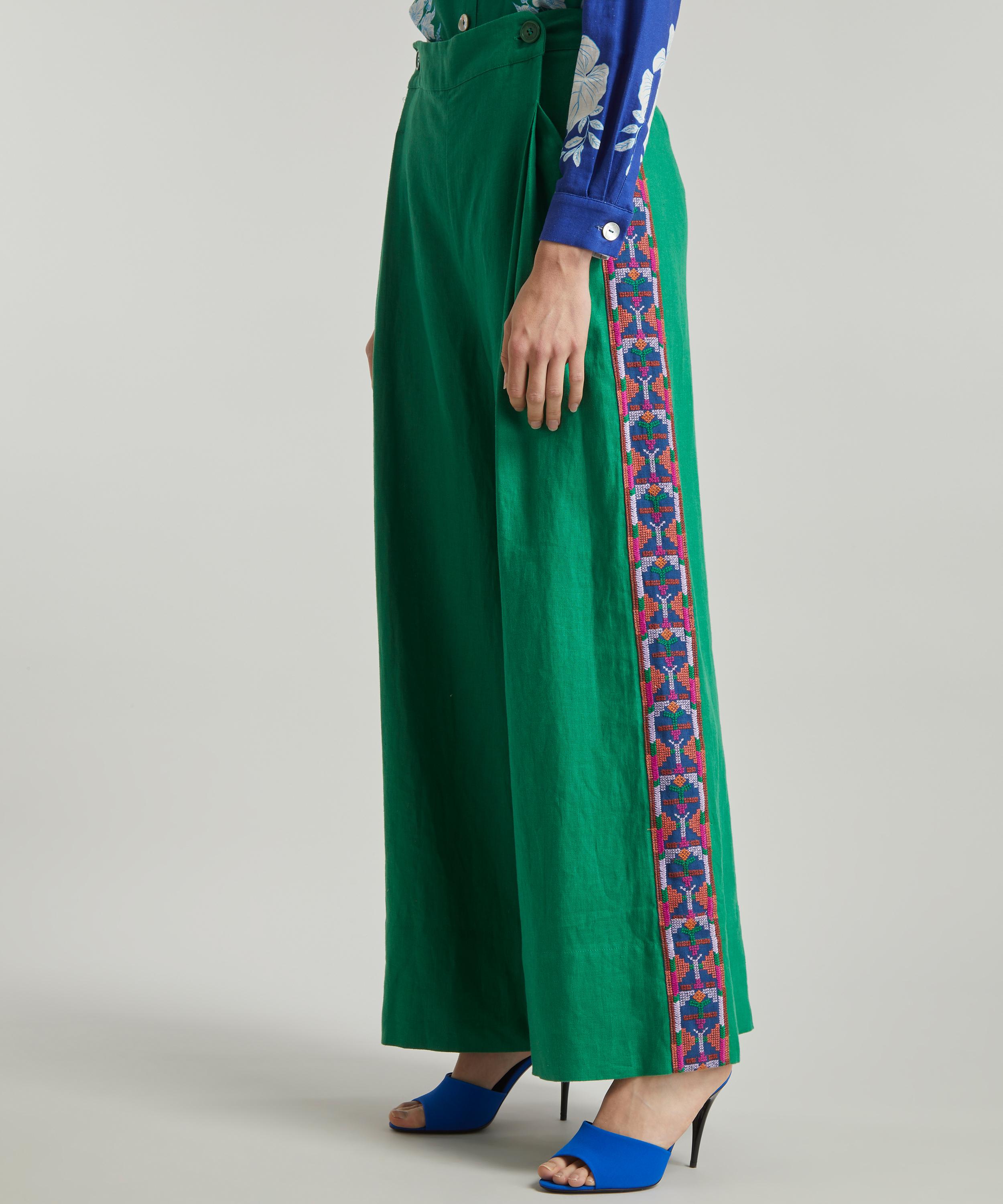 FARM Rio - Embroidered Green Bottom Trousers image number 2