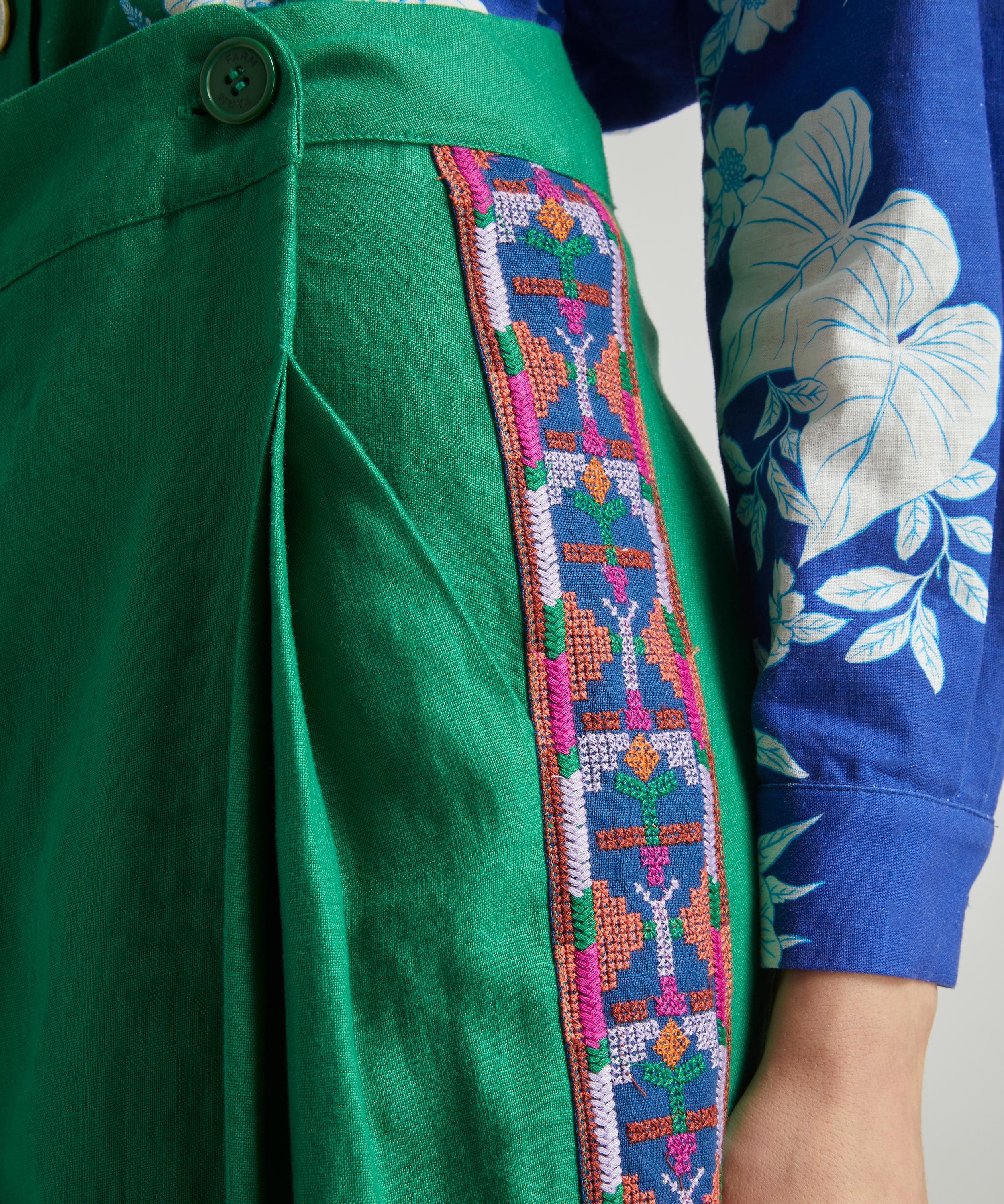 FARM Rio - Embroidered Green Bottom Trousers image number 4
