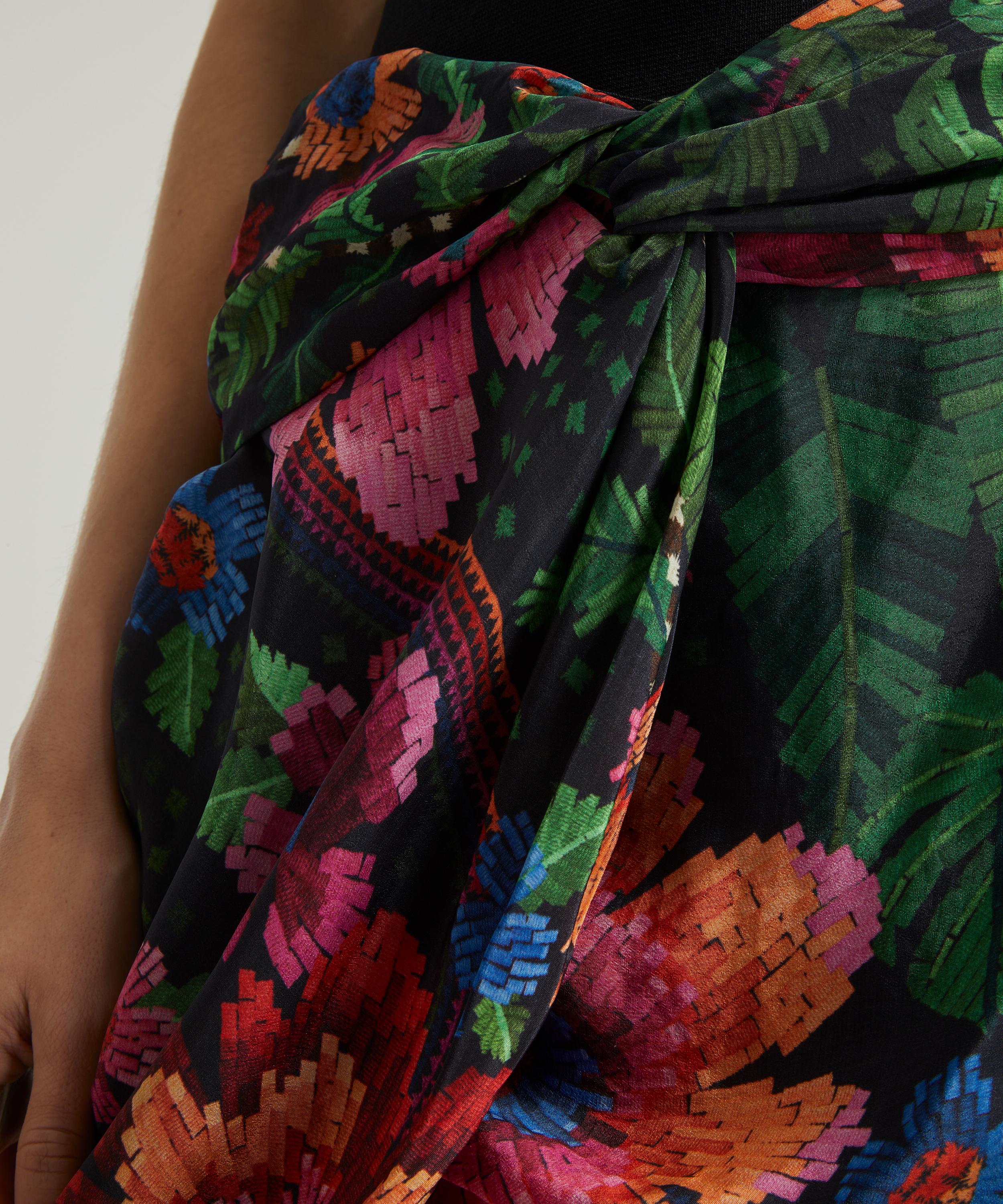 FARM Rio - Black Blooming Mini-Skirt image number 4