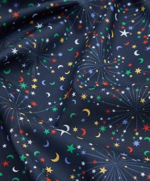 Liberty Fabrics - Helen’s Starry Sky Organic Tana Lawn™ Cotton image number 3