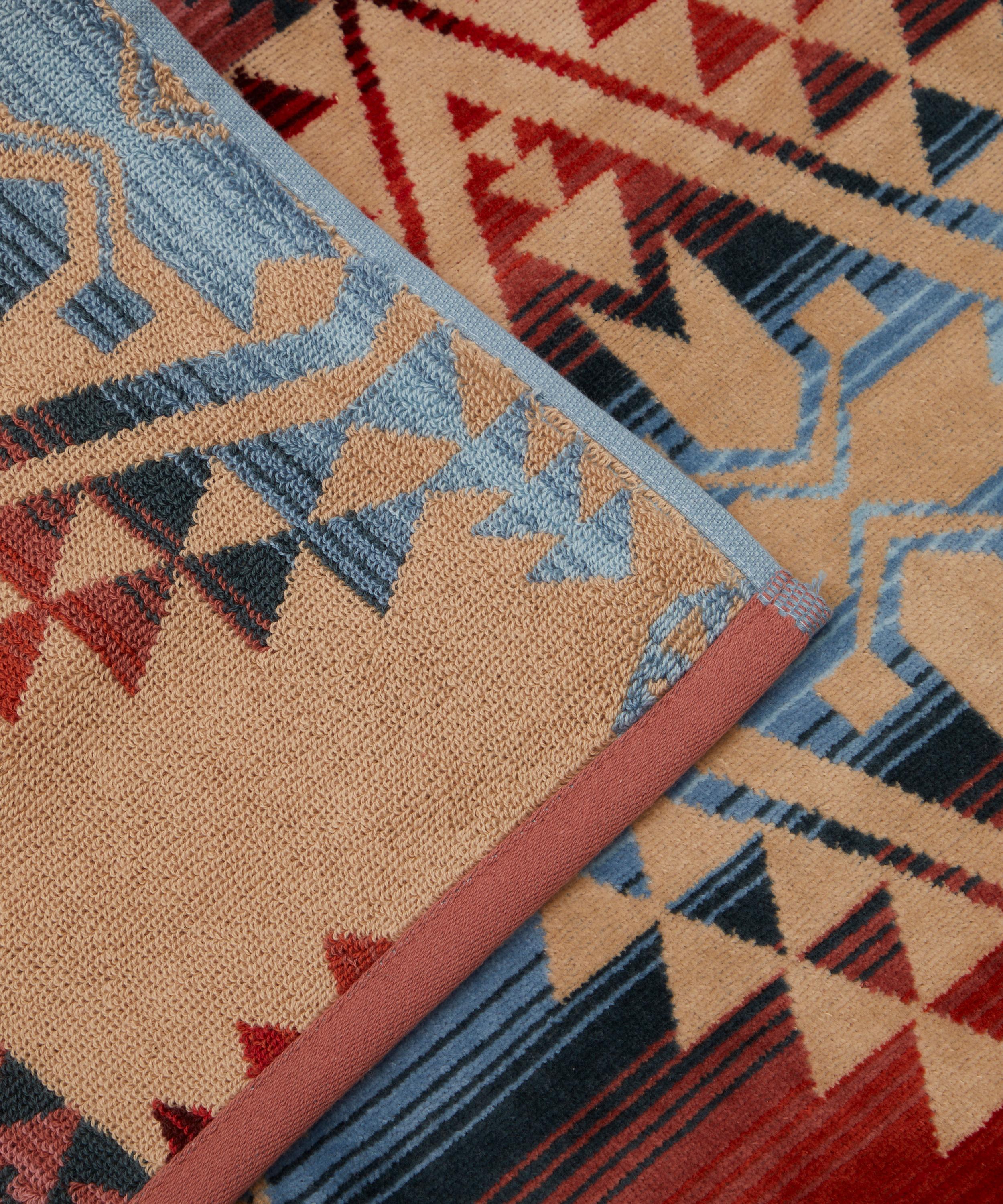 Pendleton - Oversized Jacquard Spa Towel image number 4
