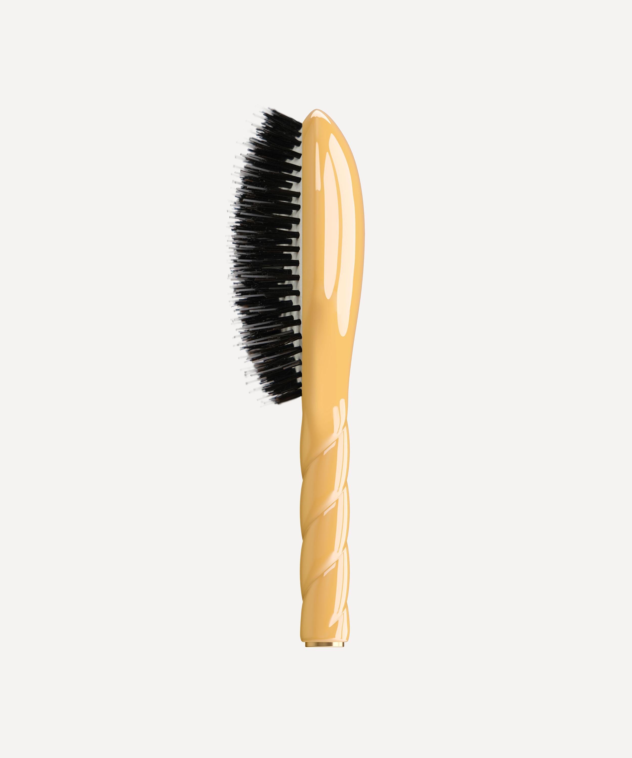 La Bonne Brosse - N.02 THE ESSENTIAL All Purpose Brush image number 1