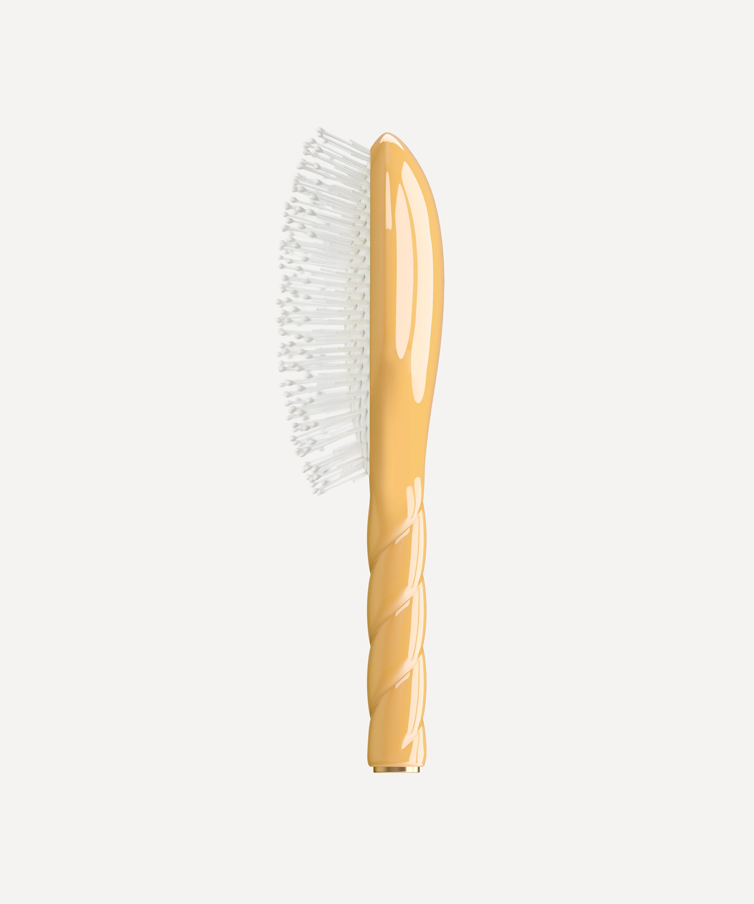 Miracle Tanning Brush