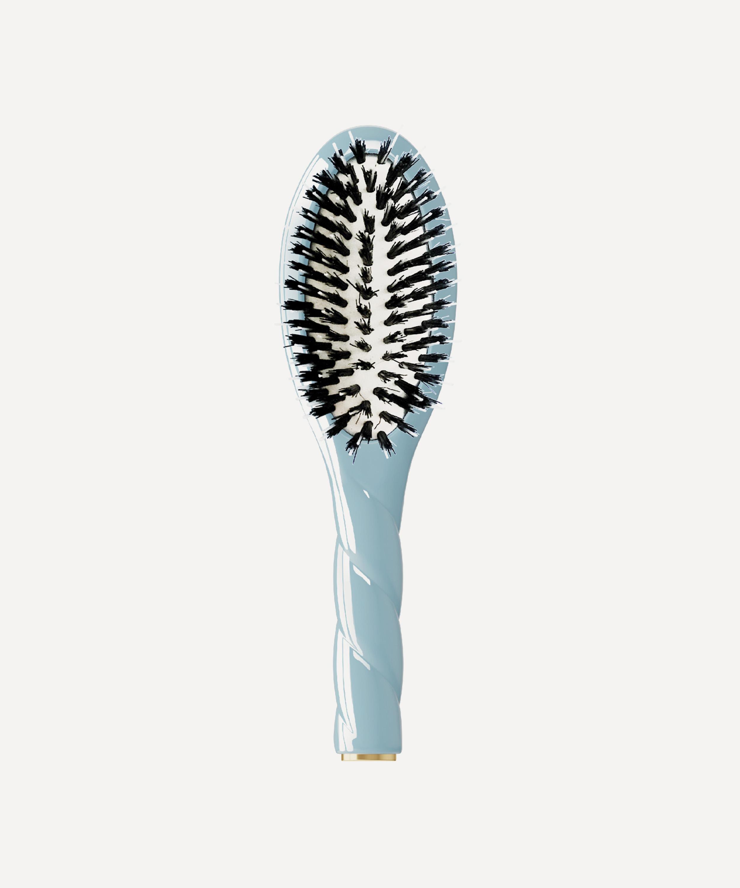 La Bonne Brosse - N.02 THE ESSENTIAL All Purpose Petite Brush image number 0